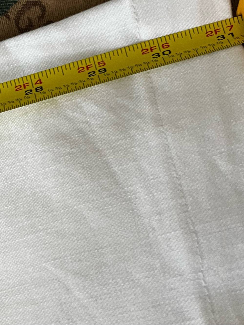 7 For All Mankind White Flared  Jeans NEW never Worn or laundered. - Picture 7 of 11
